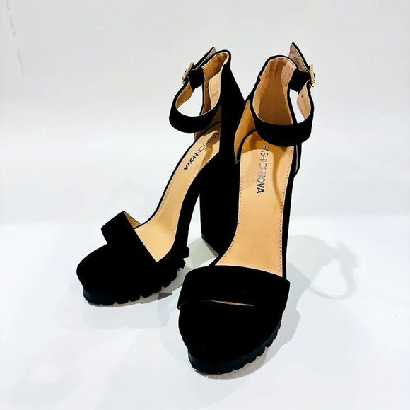 FASHION NOVA Above All Odds Black Heeled Sandals - Picture 2 of 7